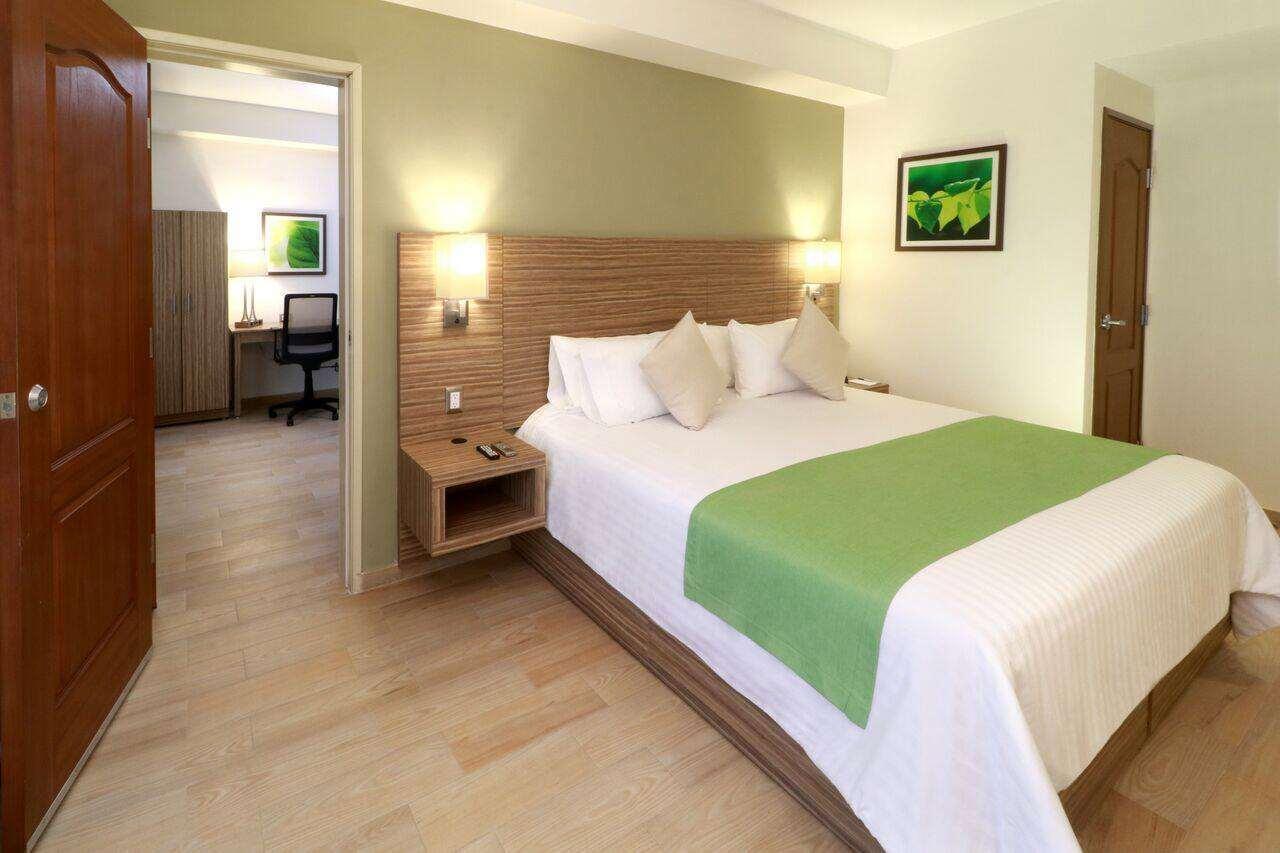 Wyndham Garden Monterrey Valle Real المظهر الخارجي الصورة