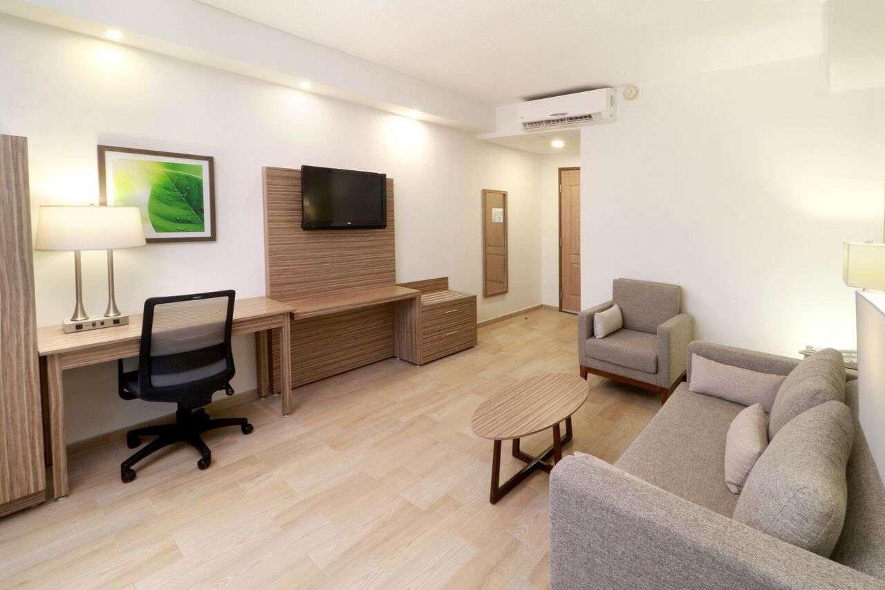 Wyndham Garden Monterrey Valle Real المظهر الخارجي الصورة