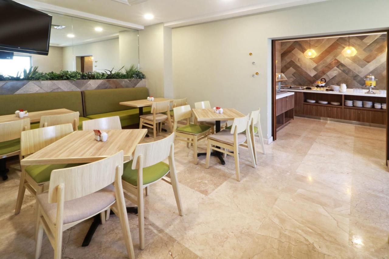 Wyndham Garden Monterrey Valle Real المظهر الخارجي الصورة